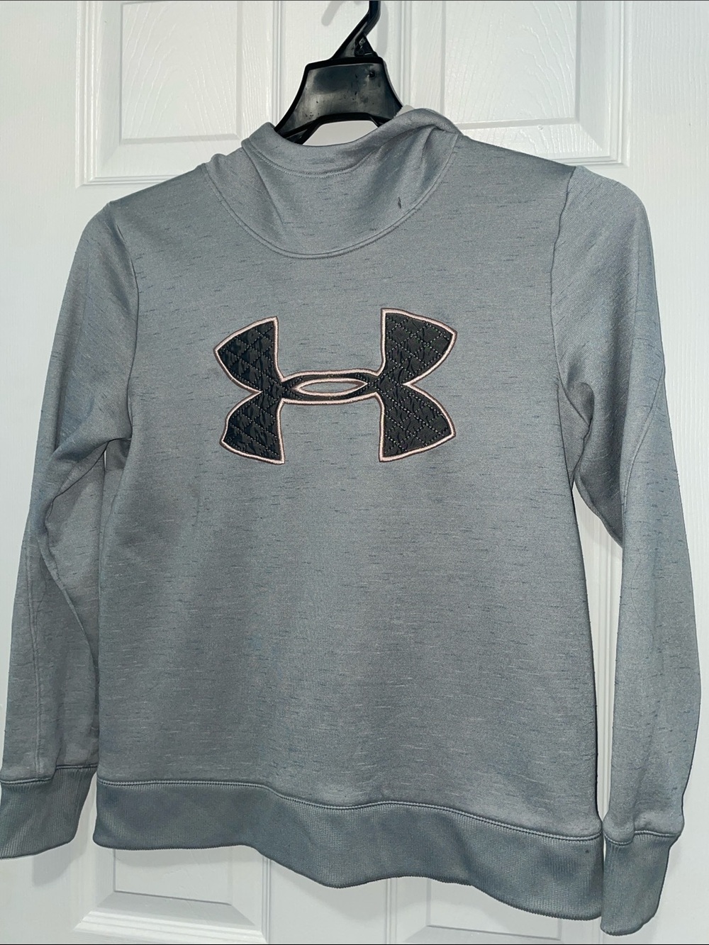 Under Armour Women's Light Gray Pullover Hoodie with Black Logo